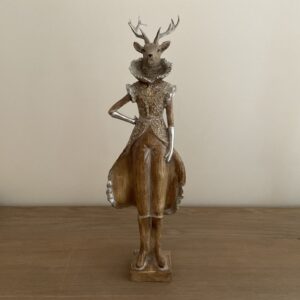 Hert rechtstaand (hinde)