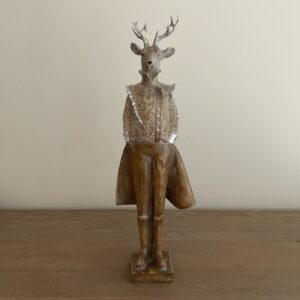 Hert rechtstaand bruin